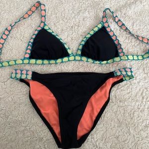 Cute Black/Neon Bikini Set